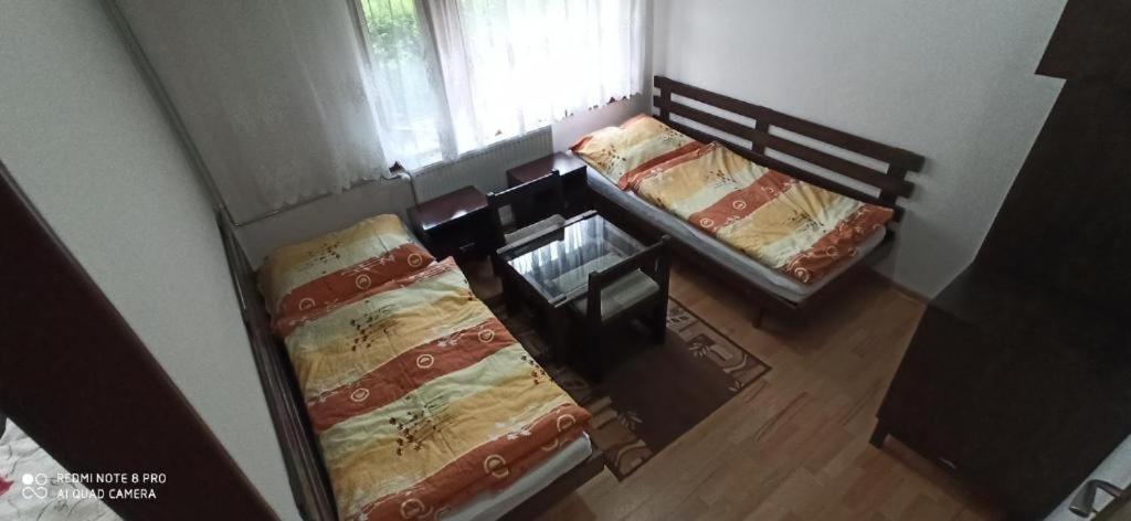 Privat L&L Apartamento Nová Lesná Exterior foto