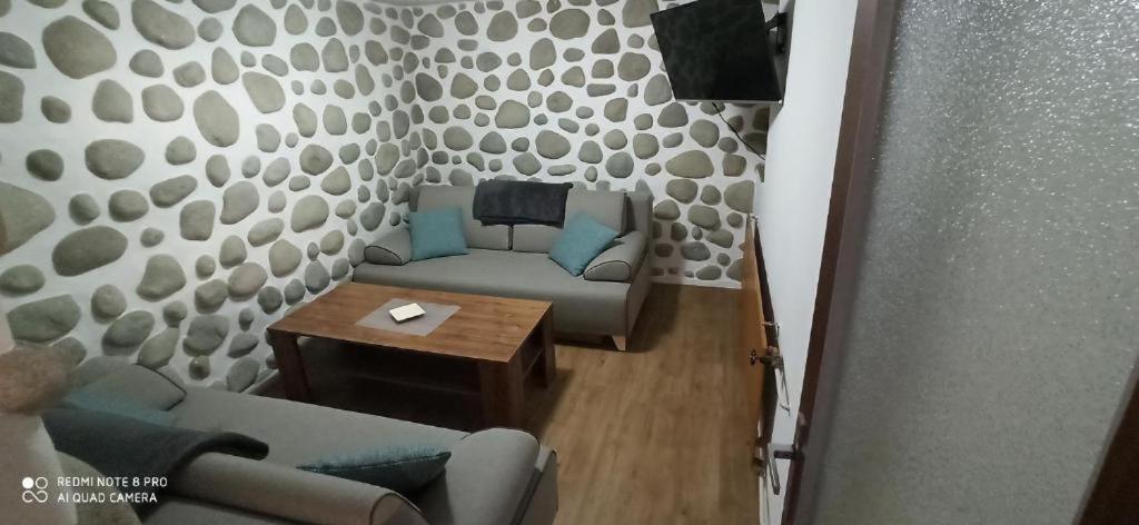 Privat L&L Apartamento Nová Lesná Exterior foto